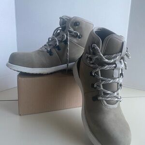 Bogs Cypress Lace Composite Safety Toe Waterproof Boots Women’s 7